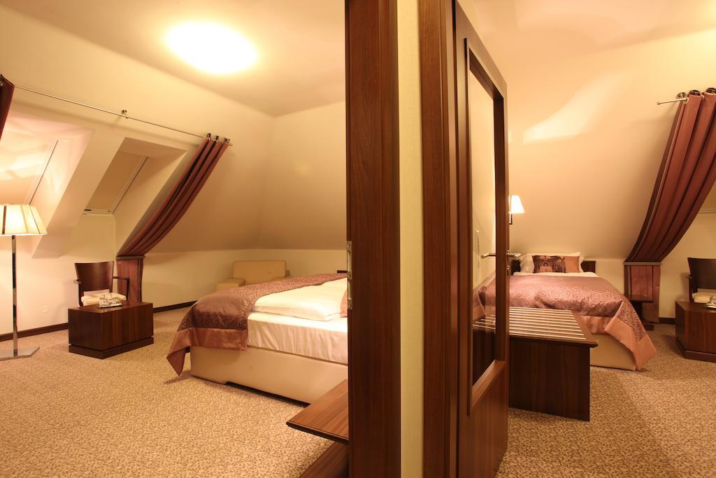 Hotel Sladovna Черна-Гора Номер фото